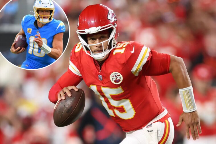 chargers-vs.-chiefs-prediction:-patrick-mahomes-keeps-kansas-city-undefeated-in-divisional-clash