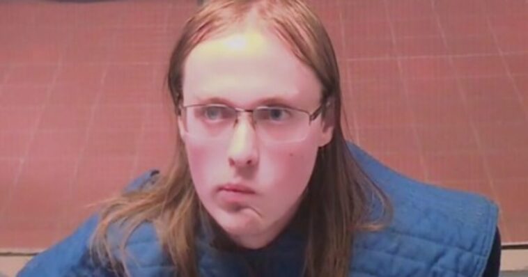 unemployed-massachusetts-man-allegedly-guns-down-his-own-mother-after-nasty-fight-over-cats-before-sending-these-disturbing-texts-to-his-cousin