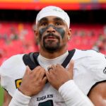 eagles-will-bring-back-jalen-hurts-this-season-under-one-condition-amid-blood-clot-issue:-report