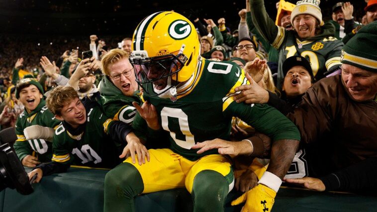 nfc-east-nearing-second-straight-winless-week-as-packers-beat-struggling-cowboys-on-‘sunday-night-football’