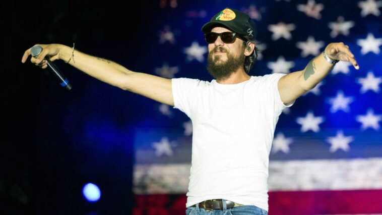 chris-janson-has-a-message-for-hunting-critics-as-country-stars-face-social-media-backlash