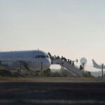 flight-from-tel-aviv-forced-to-make-emergency-landing-after-bomb-threat