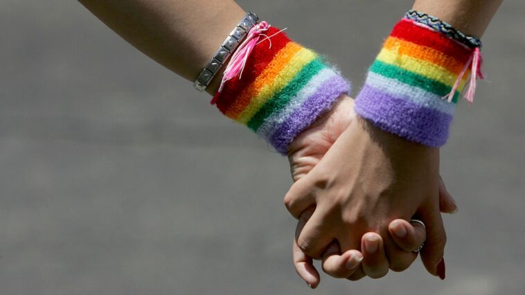 ‘coming-out-coach’-charges-women-hundreds-for-support-navigating-late-in-life-lesbian-transitions