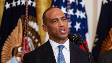 exclusive-—-hud-secretary-scott-turner-defends-trump-housing-agenda-as-builder-confidence-falls-to-14-year-low
