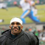 eagles’-jalen-hurts-out-for-the-season-after-blood-clots-detected-in-his-lungs