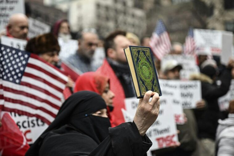islam-versus-the-west:-we-cannot-say-that-we-were-not-warned