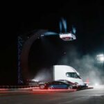 want-flying-cars?-america-needs-thousands-more-elon-musks-and-less-red-tape