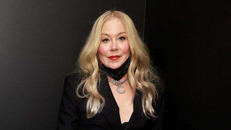 christina-applegate-says-she-was-misdiagnosed-with-ms-and-is-now-‘back-at-square-one’