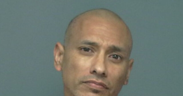 alleged-intruder-shot-by-resident,-arrested-by-police-in-mesquite,-texas