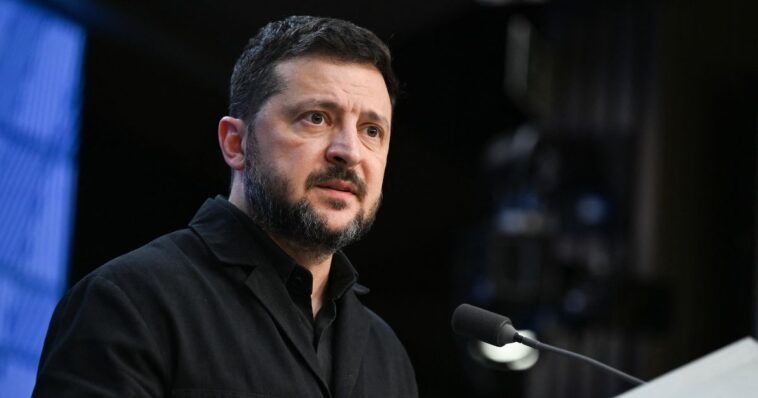 zelenskyy-holds-closed-door-meeting-with-us.-senators,-urges-them-to-turn-up-the-heat-on-trump