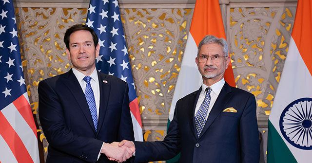 rubio-visits-india-to-talk-trade,-terrorism,-and-russian-oil