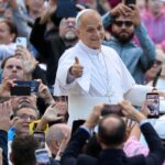 pope-leo-returns-to-st.-peter’s-square,-hold-first-audience-since-cancer-surgery