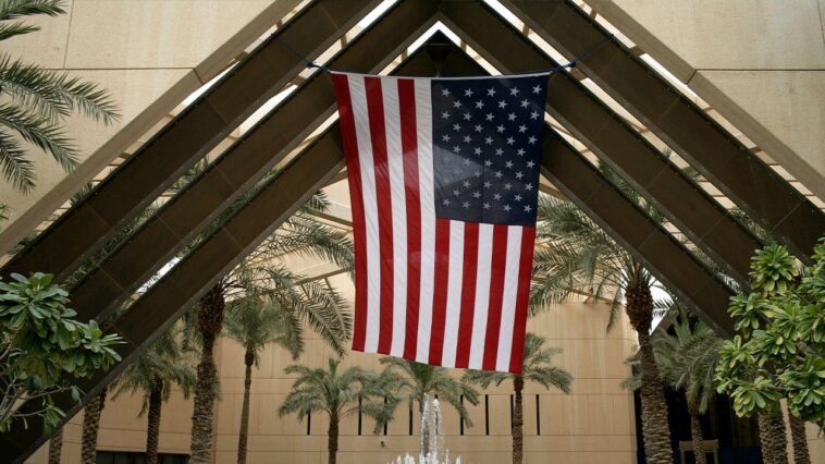 us-pulls-personnel-from-saudi-arabia-as-kingdom-comes-under-houthi-fire