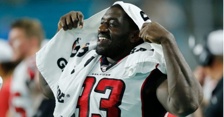 kansas-city-chiefs-mourn-as-beloved-former-player-dies-at-age-37
