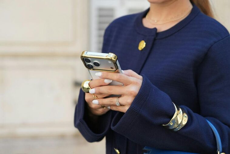 exclusive:-how-america’s-enemies-turn-female-empathy-into-a-social-media-weapon