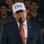 president-trump-goes-off-script-–-starts-talking-man’s-a$$-“like-pile-of-muscle…-then-i-looked-at-his-legs-and-i-said,-his-feet-are-big!”-(video)