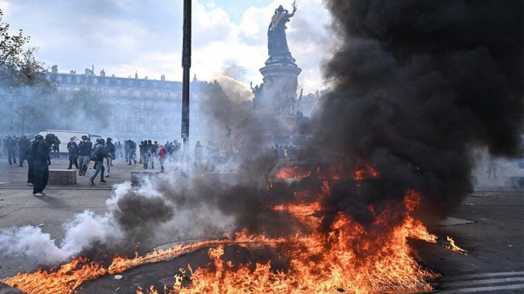 steelers-cancel-paris-fan-event-over-fears-of-unrest-while-nfl-pushes-ahead-with-its-own-event-and-game