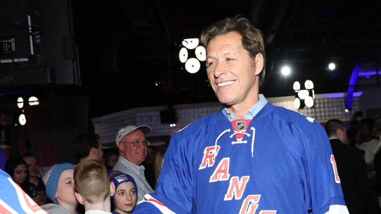 former-rangers-star-ron-duguay-dead-at-69-after-cancer-battle,-girlfriend-sarah-palin-announces