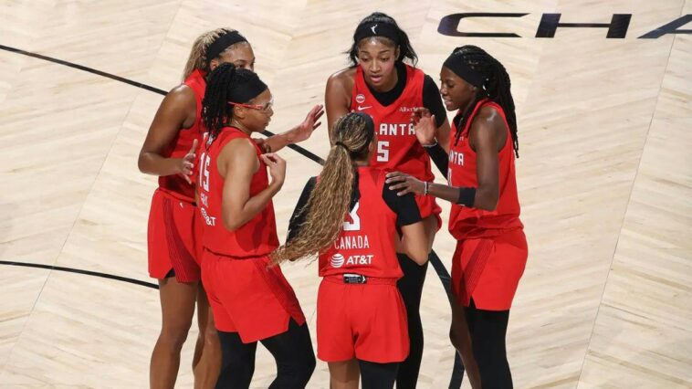 wnba’s-anthem-controversy-is-a-leadership-crisis,-and-nba-has-a-problem-on-its-hands