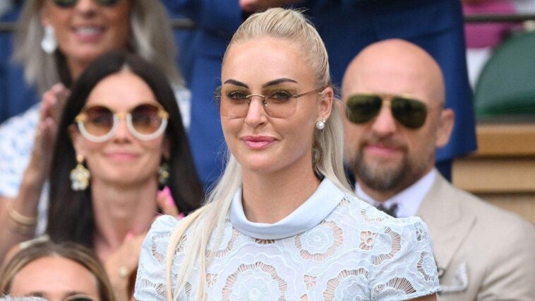 sports-illustrated-adds-charley-hull-to-its-swimsuit-roster,-nascar’s-nosedive-&-do-we-have-anthem-fatigue?