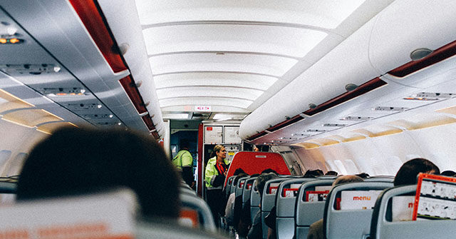california-woman-calls-out-united-airlines-for-weak-response-to-man-allegedly-masturbating-on-her-flight