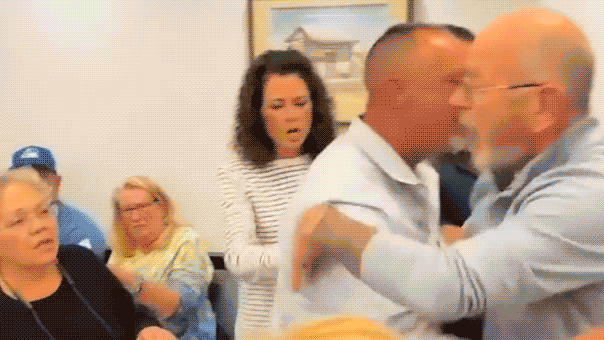 ‘i-basically-snapped’:-new-jersey-mayor-charges-at-resident-during-chaotic-council-meeting