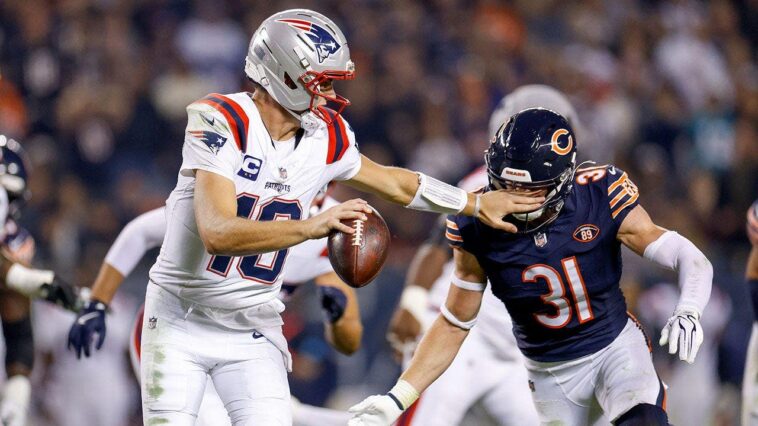 drake-maye’s-end-zone-interception-proves-costly-as-patriots-fall-30-24-to-bears-in-primetime