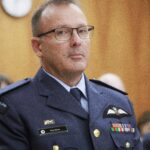 new-zealand’s-military-chief-tony-davies-resigns-after-admitting-to-an-inappropriate-relationship