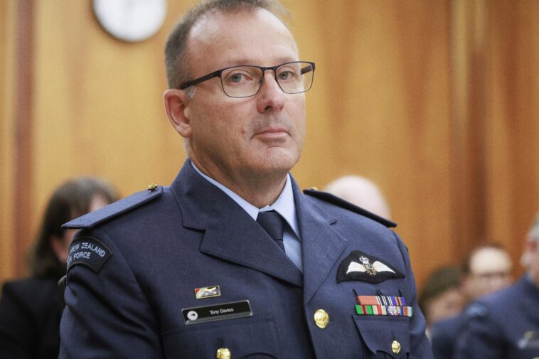new-zealand’s-military-chief-tony-davies-resigns-after-admitting-to-an-inappropriate-relationship