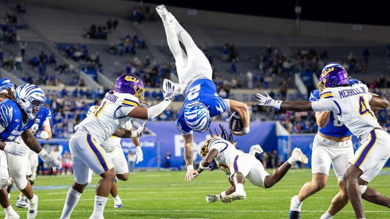 college-football-team-draws-embarrassingly-small-crowd-for-what-turns-into-thursday-night-thriller