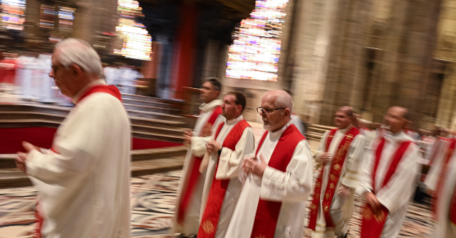 watch:-italian-priest-raises-middle-finger-at-masked-rioters-after-they-chase-tourists-into-his-church