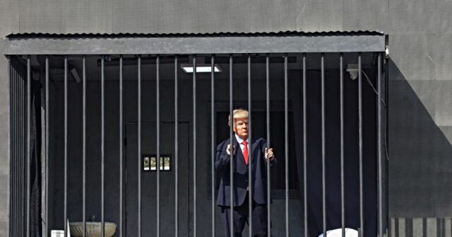 iran-imprisons-‘trump’-in-cage-above-tehran