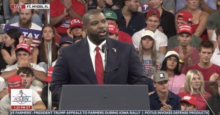 watch-live:-president-trump-holds-campaign-rally-for-byron-donalds-and-ashley-moody-in-fort-myers,-florda