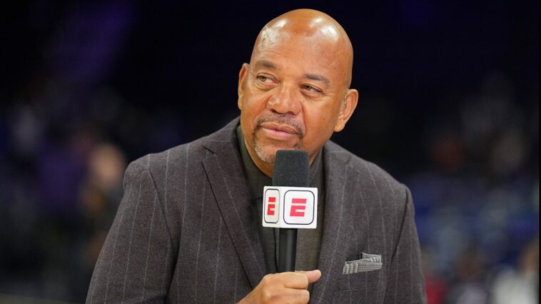 longtime-espn-host-launches-into-angry-tirade-at-new-york-times,-calling-them-‘gutless-motherf——‘