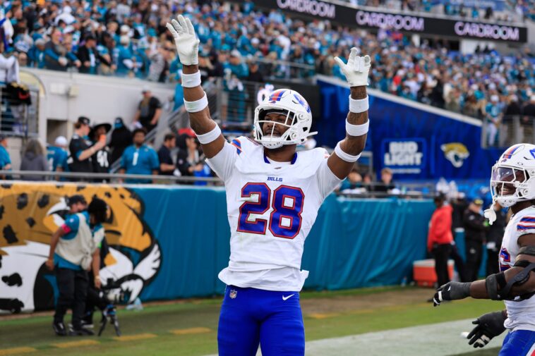 bills’-sam-franklin-gets-spitting-suspension-overturned-after-winning-appeal