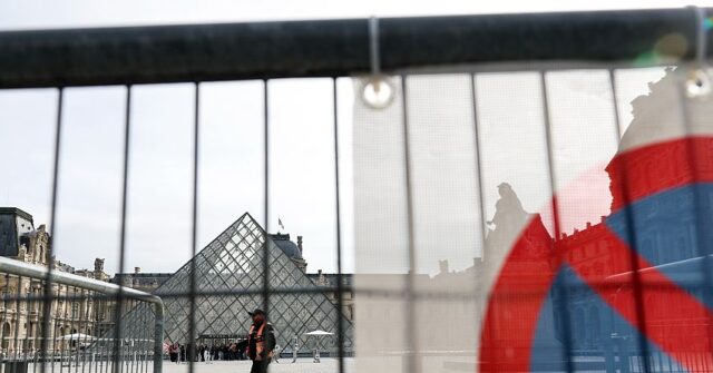 paris-louvre-museum-and-others-to-close-on-saturday-in-anticipation-of-violence