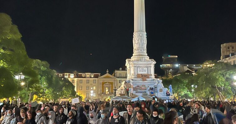 communist-parties-cross-borders:-portugal,-spain-and-greece-join-calls-for-a-november-20-youth-strike