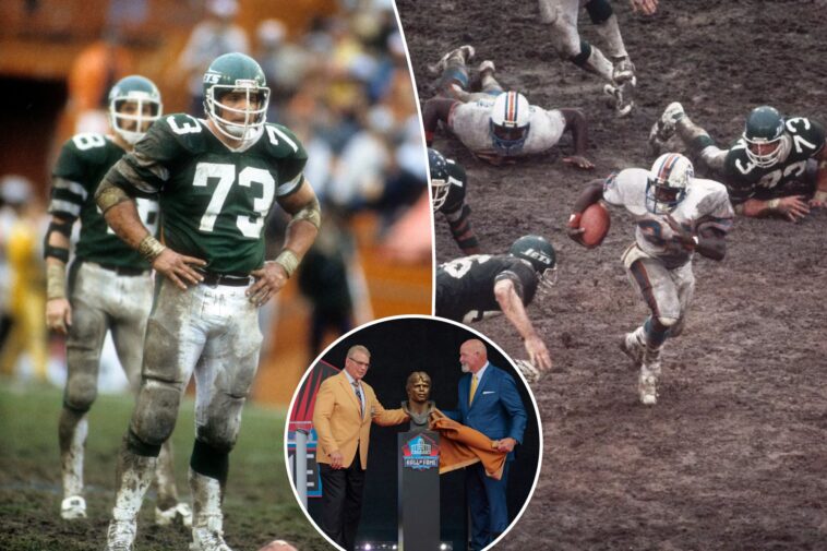 joe-klecko,-marty-lyons-open-up-on-jets’-infamous-‘mud-bowl’-loss-to-dolphins:-‘mother-nature-hated-us’