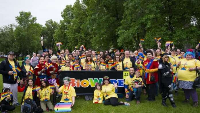 god-promises-to-spare-bioware-if-he-can-find-ten-developers-who-are-heterosexual-white-men