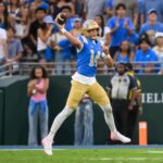 ucla-quarterback-ty-dieffenbach-goes-down-with-injury-before-halftime