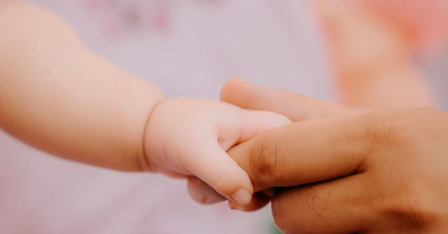 watch-—-mom-adopts-gas-station-worker’s-baby-after-learning-she-needed-help:-‘he’s-my-world’