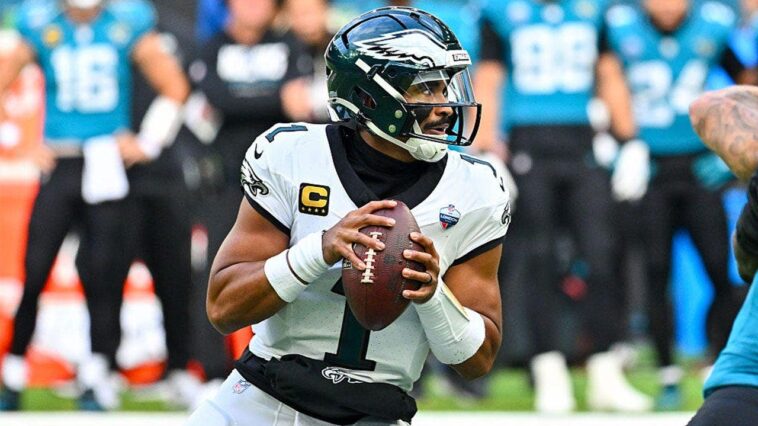 jalen-hurts-blood-clot-investigation-to-raise-questions-about-eagles’-london-trip-and-medical-screening-timing