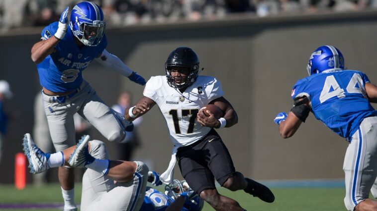 fox-sports-to-honor-military-ahead-of-veterans-day-with-two-day-salute-during-college-football,-nfl-coverage