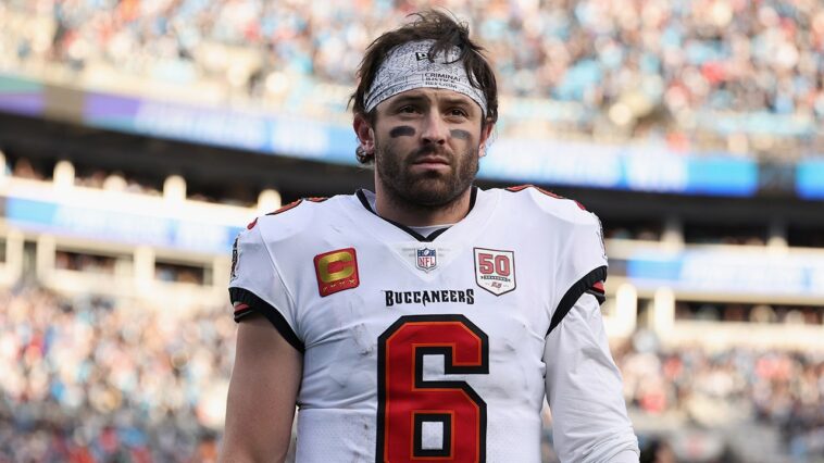 buccaneers-collect-two-freakish-first-half-scores-to-dominate-panthers-–-and,-oh,-baker-mayfield-is-back