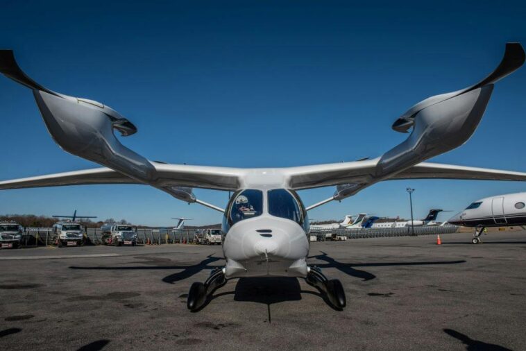 trump-admin-makes-history-with-aircraft-that-could-change-how-americans-fly