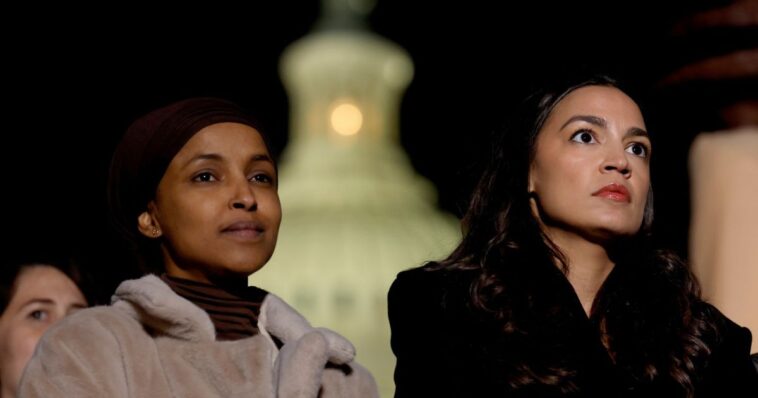 watch:-ilhan-omar,-aoc-unexpectedly-show-up-on-football-fans’-tvs,-making-racist,-anti-white-comments-many-voters-had-never-heard