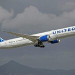 suspected-terrorist-arrested-after-united-flight-attendant-spots-hijacking-text-on-passenger’s-phone