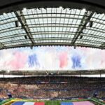 vive-le-nfl!-festive-crowd-defies-french-rioters-as-upbeat-paris-match-completed