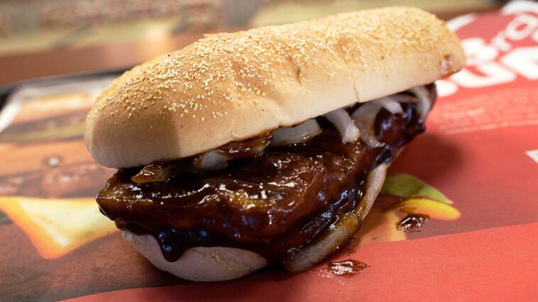 mcdonald’s-mcrib-returns-for-limited-time,-but-customers-in-some-cities-will-miss-out