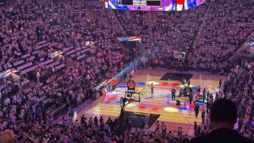 ‘stand-or-hide-in-the-tunnel’-for-the-anthem,-valkyries-wnba-fans-show-loyalty;-ready-for-early-finals-game-6